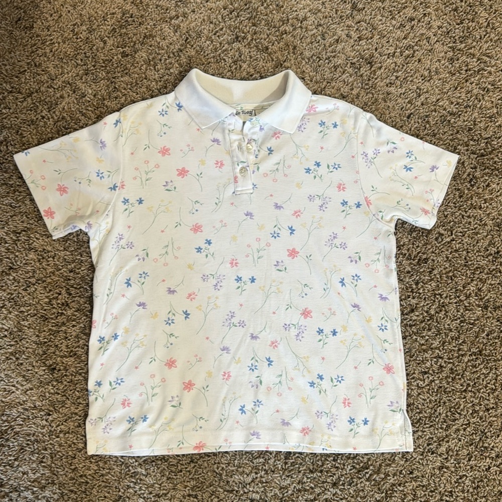 Adorable Vintage Floral Button Down